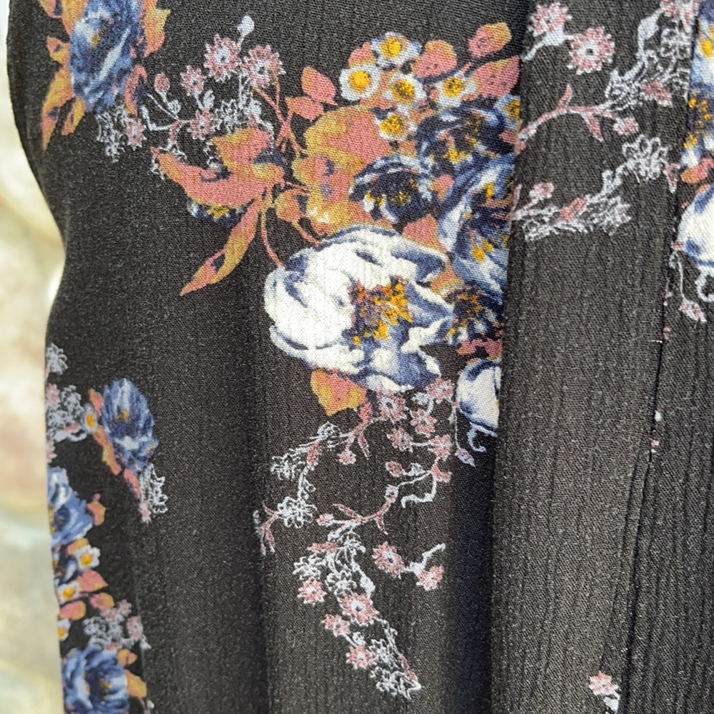Free People XS Black Floral Tunic Top - Picture 6 of 8